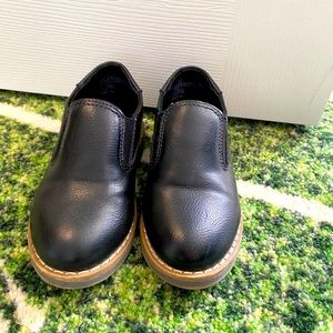 Cat and jack black dress up shoes